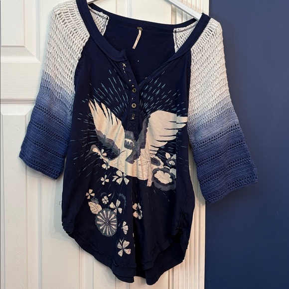 FREE PEOPLE Tranquility Tee Navy Blue Top - size XS - Picture 8 of 8
